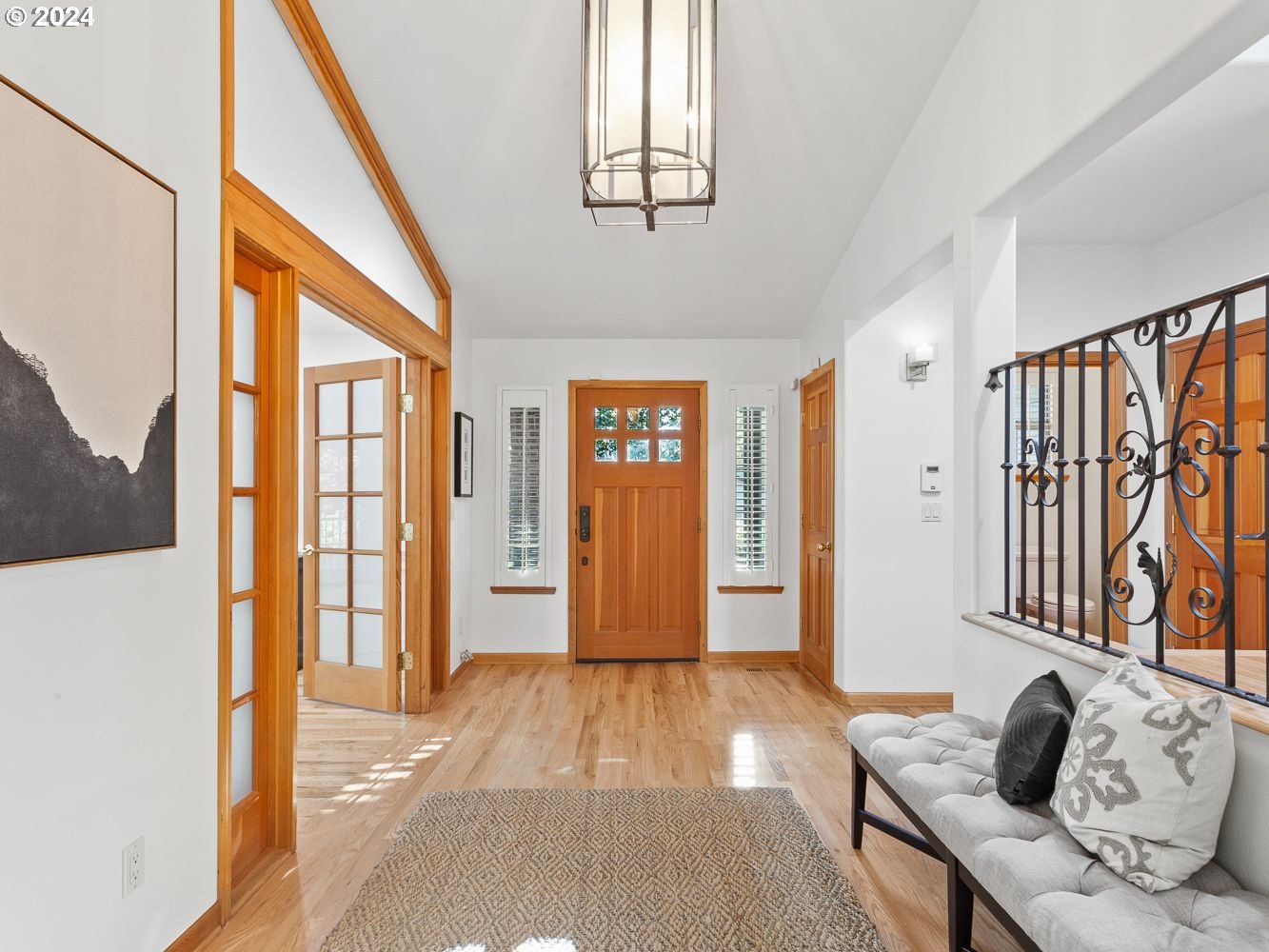 4312 Southwest 40th Avenue Portland, OR 97221 - Photo 8 of 47 Entrance/Foyer