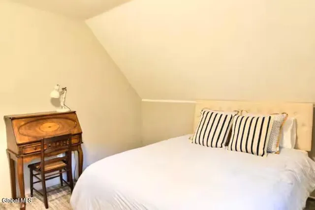 $3,500 | 212 Circular Street, Unit 2, Saratoga Springs, NY 12866