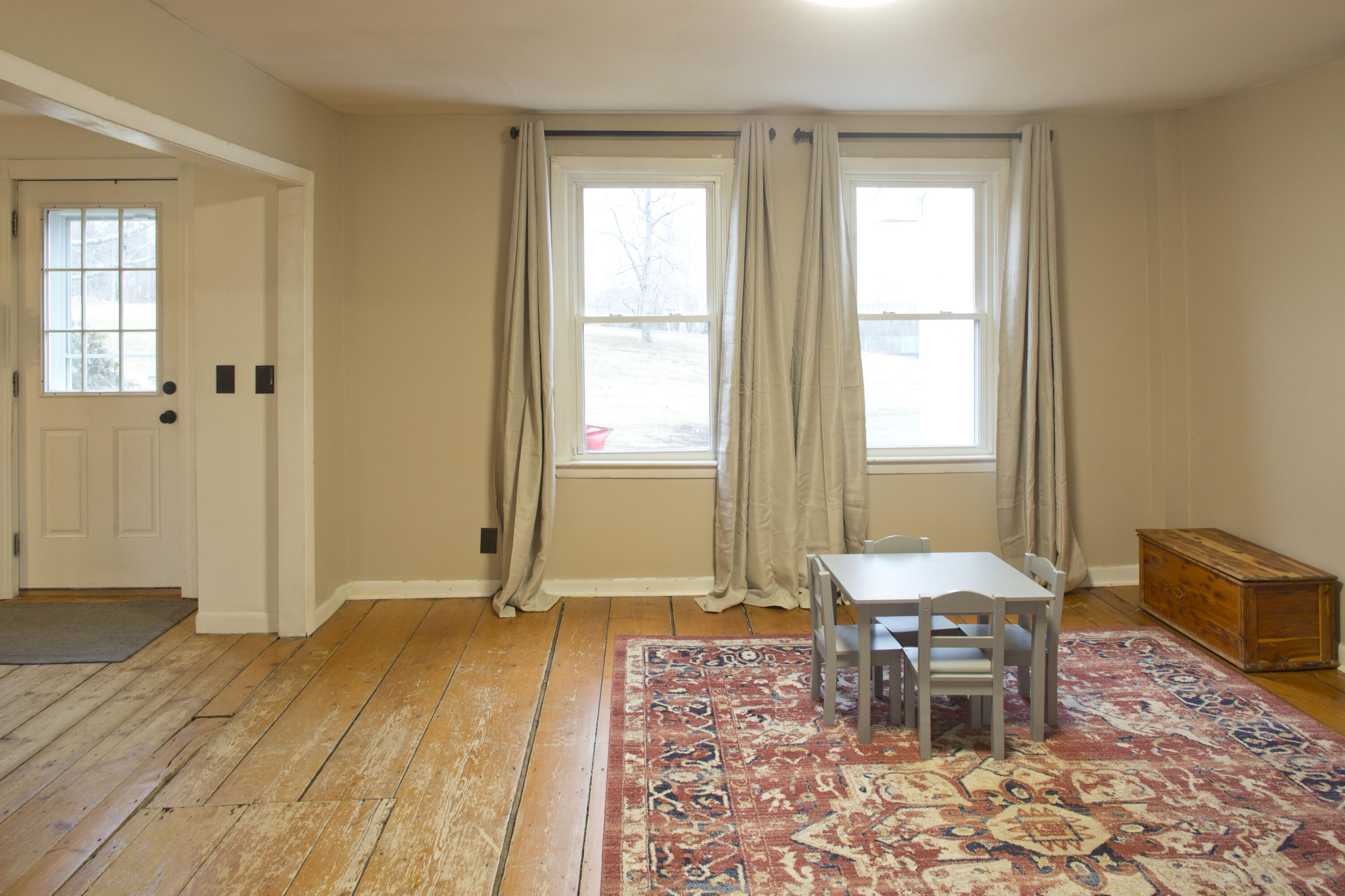 10 Clover Lane Newburgh, ME 04444 - Photo 3 of 49 Living Room