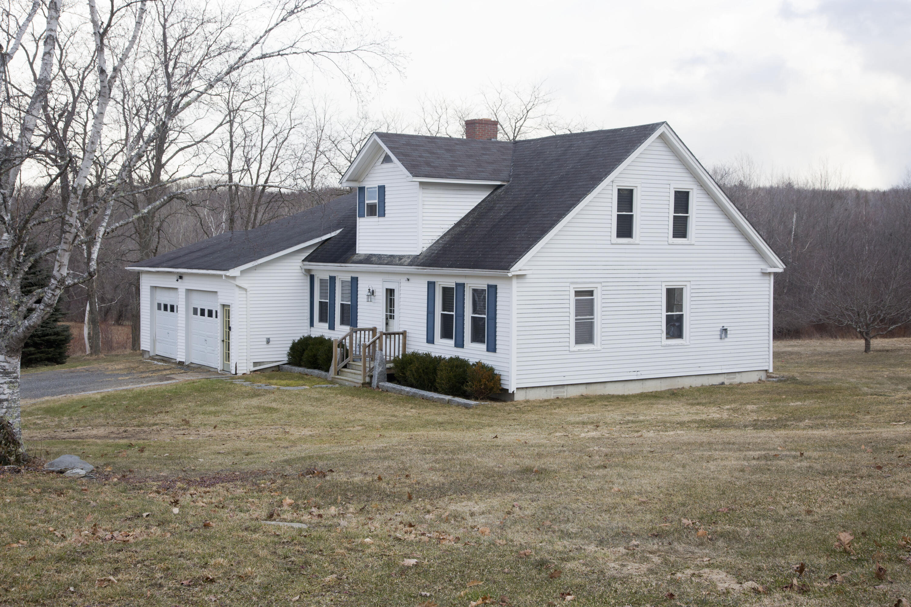 10 Clover Lane Newburgh, ME 04444 - Photo 38 of 49 Side view exterior