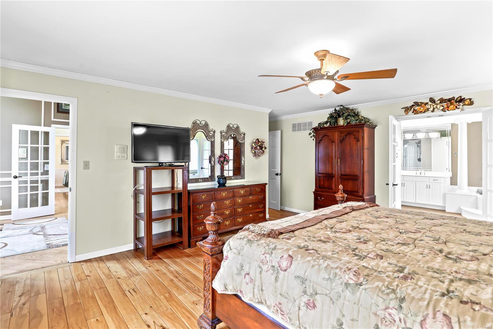 11 Wilson Ridge Court Chesterfield, MO 63005 - Photo 11 of 48 Gallery Image 11