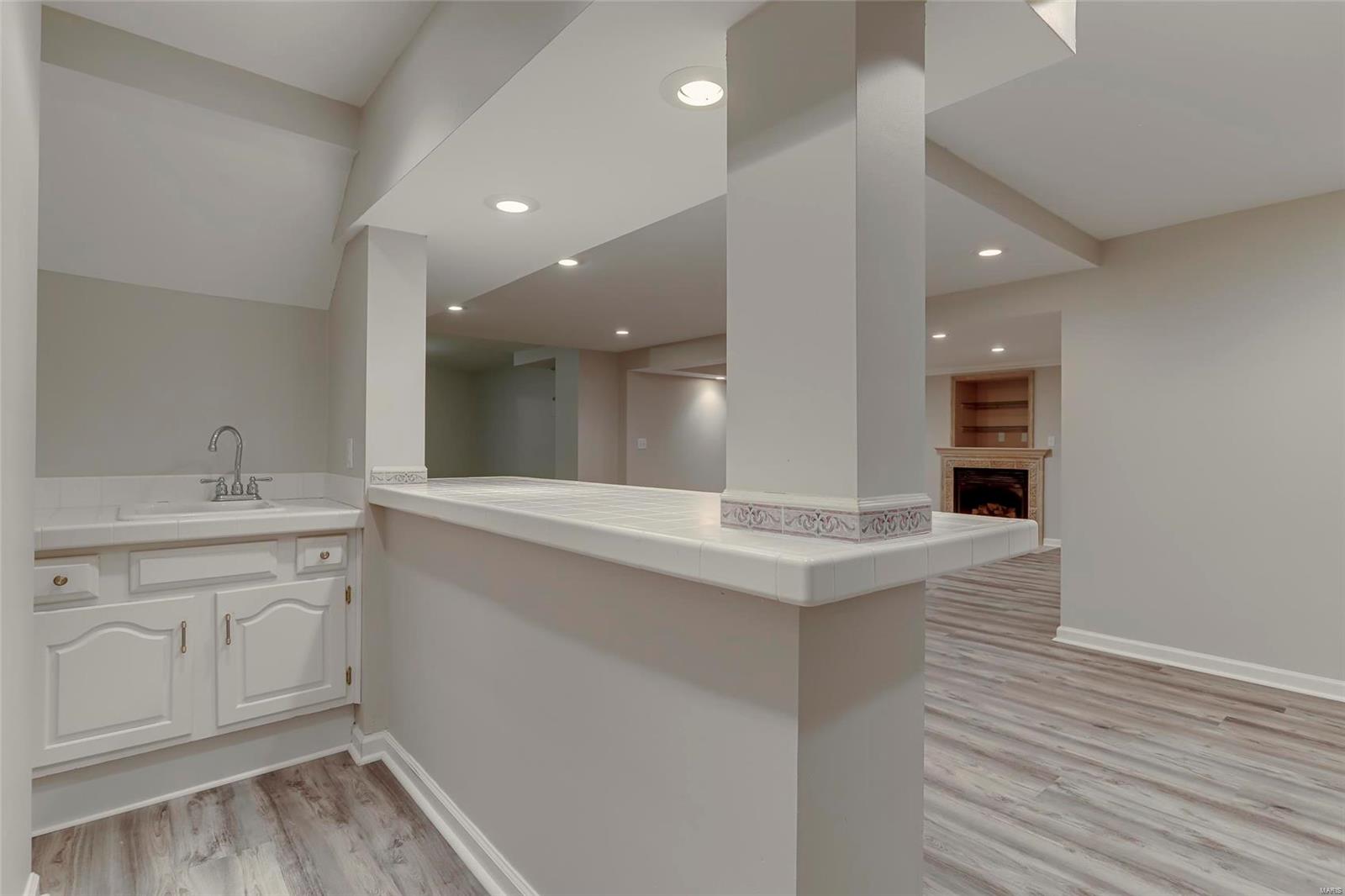 11 Wilson Ridge Court Chesterfield, MO 63005 - Photo 32 of 48 Gallery Image 32