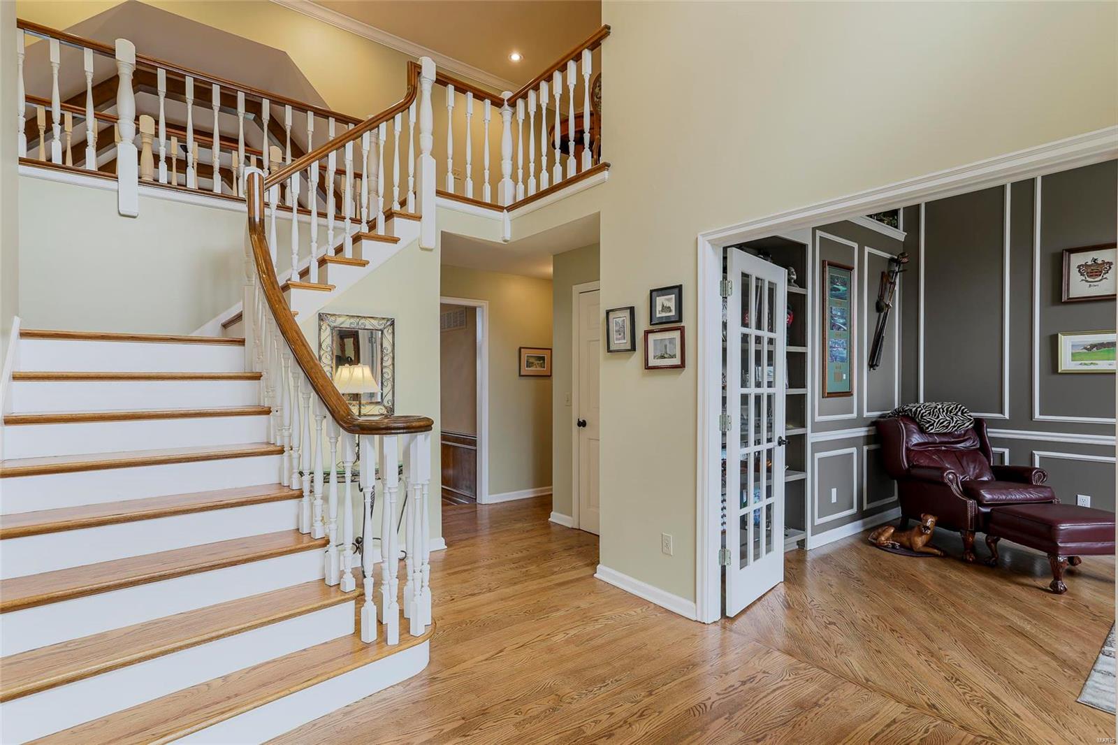 11 Wilson Ridge Court Chesterfield, MO 63005 - Photo 7 of 48 Gallery Image 7