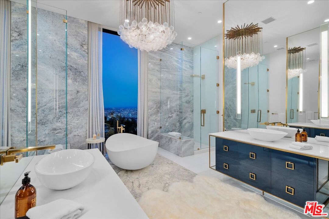 1622 Viewmont Drive Los Angeles, CA 90069 - Photo 29 of 29