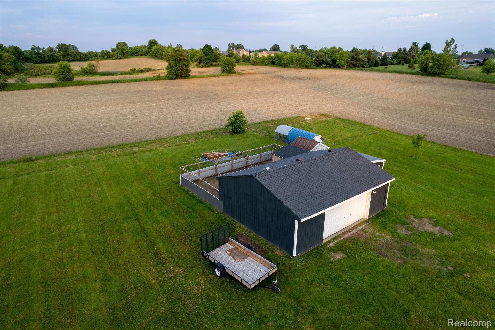 4570 North Lake Road Columbiaville, MI 48421 - Photo 9 of 50 Gallery Image 9