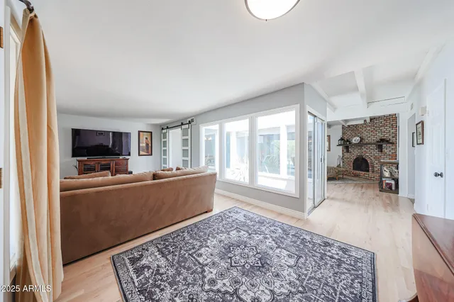 $3,800 | 601 East Forest Hills Drive, Phoenix, AZ 85022