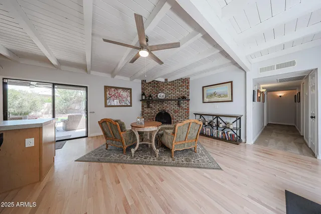 $3,800 | 601 East Forest Hills Drive, Phoenix, AZ 85022