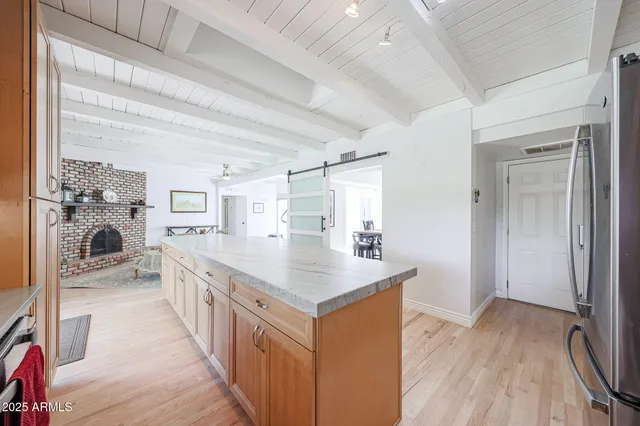 $3,800 | 601 East Forest Hills Drive, Phoenix, AZ 85022