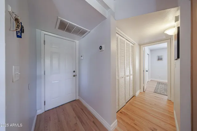 $3,800 | 601 East Forest Hills Drive, Phoenix, AZ 85022