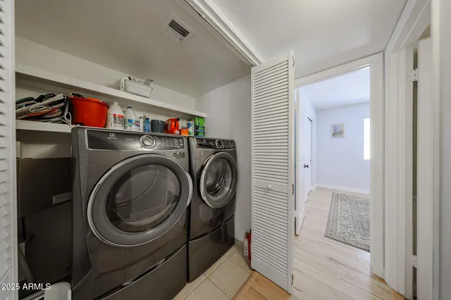 $3,800 | 601 East Forest Hills Drive, Phoenix, AZ 85022