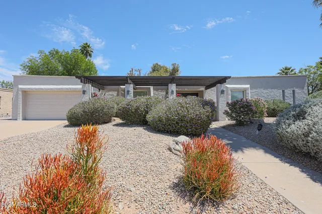 $3,800 | 601 East Forest Hills Drive, Phoenix, AZ 85022