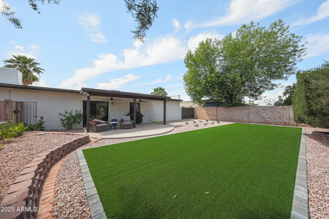 $3,800 | 601 East Forest Hills Drive, Phoenix, AZ 85022