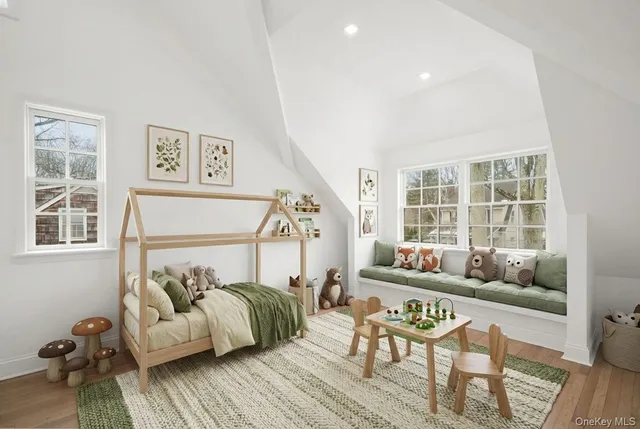 $2,395,000 | 7 Fernwood Avenue, Rye, NY 10580