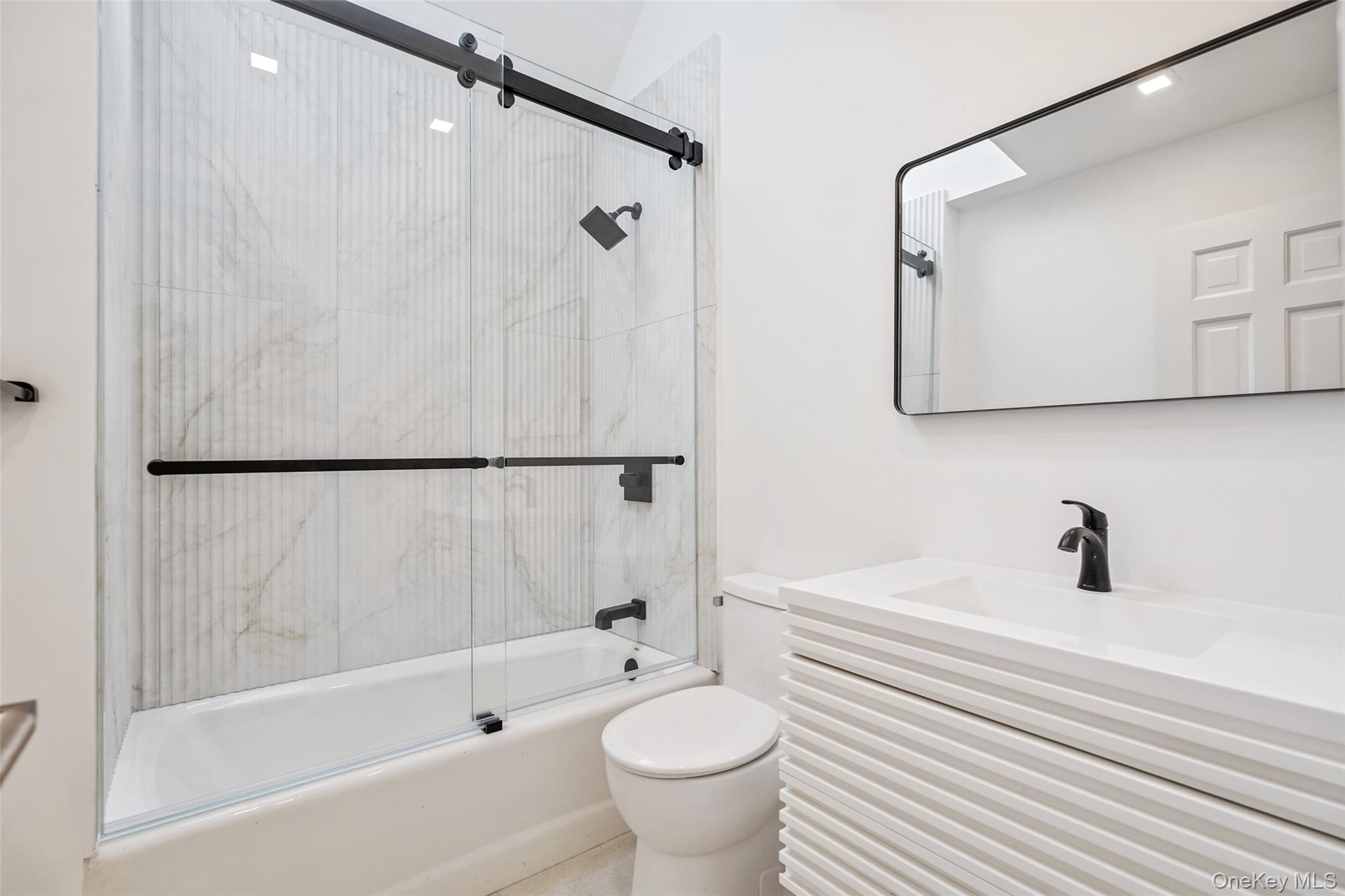 7 Fernwood Avenue Rye, NY 10580 - Photo 17 of 25 Ensuite Bathroom