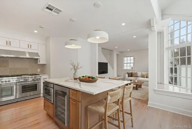 $2,395,000 | 7 Fernwood Avenue, Rye, NY 10580