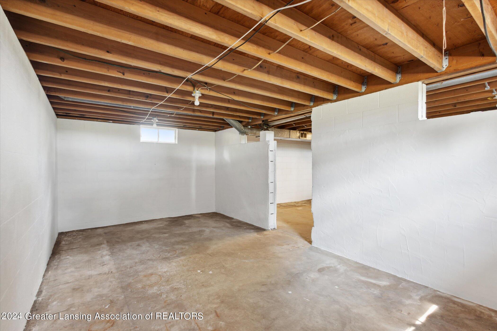 1399 West Kalamo Highway, Unit R2 Charlotte, MI 48813 - Photo 30 of 36 30-1399-W-Kalamo-Hwy-Charlotte-MI-48813-