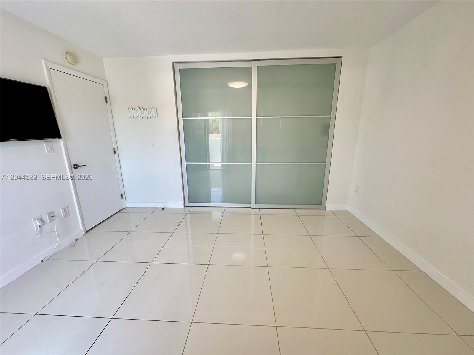 411 Southwest 37th Avenue, Unit 3D Miami, FL 33135 - Photo 8 of 17