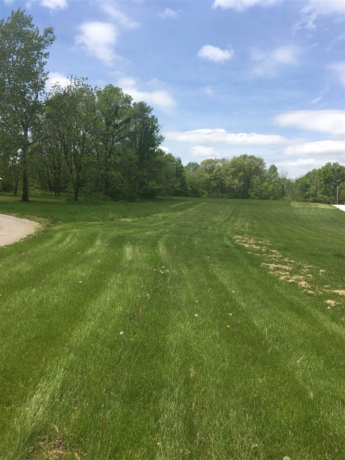 31-30 Deer Ridge Spencer, IN 47460 - Photo 2 of 7