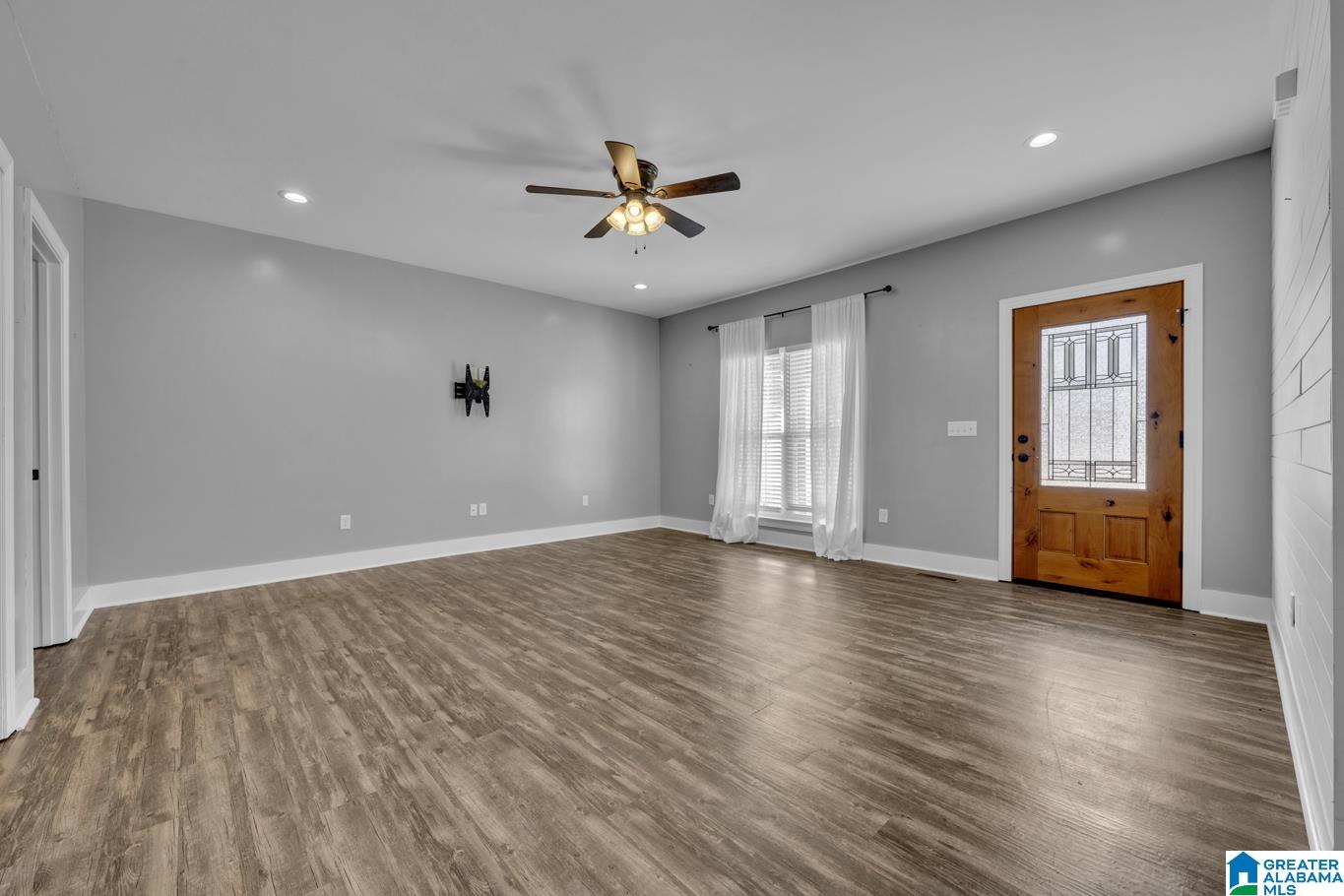 235 White Oak Loop Cullman, AL 35057 - Photo 4 of 61