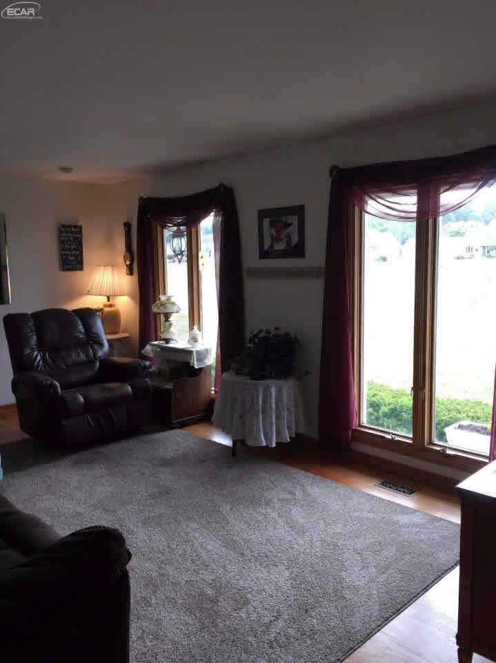 5416 Farrand Road Clio, MI 48420 - Photo 9 of 41 21369584-8.JPG