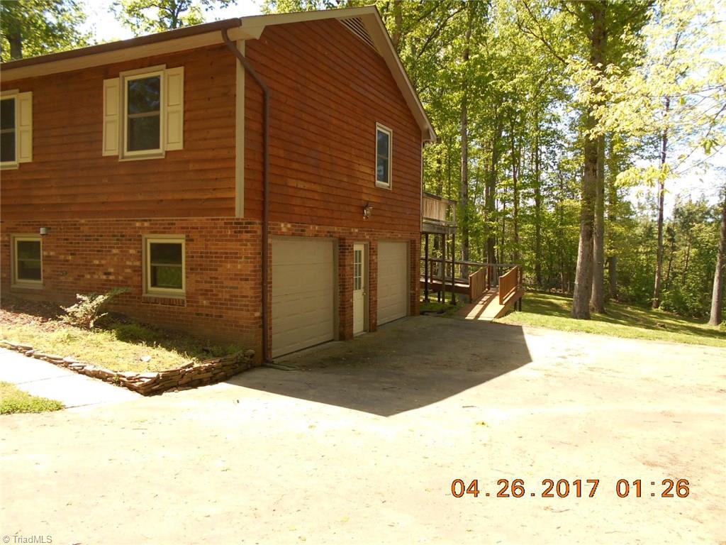 6003 Hunters Ridge Court Lexington, NC 27295 - Photo 2 of 29 Gallery Image 2