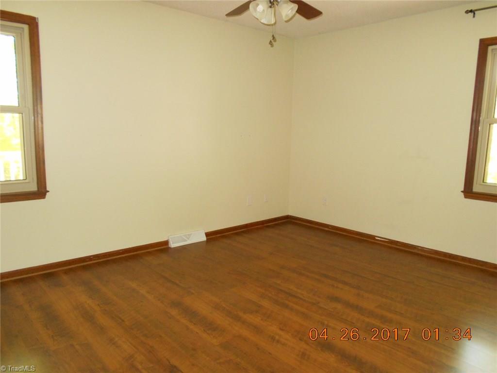6003 Hunters Ridge Court Lexington, NC 27295 - Photo 11 of 29 Master bedroom