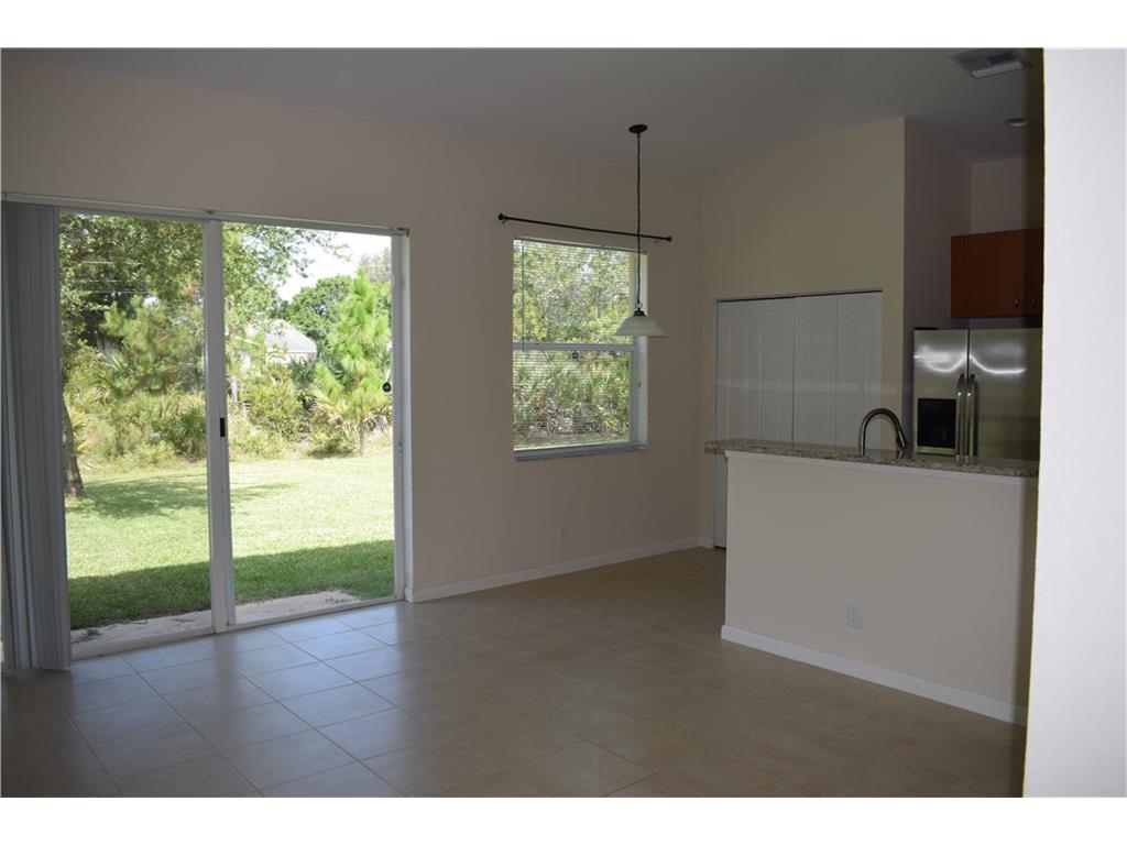 5741 Spanish River Road Fort Pierce, FL 34951 - Photo 12 of 22 Gallery Image 12