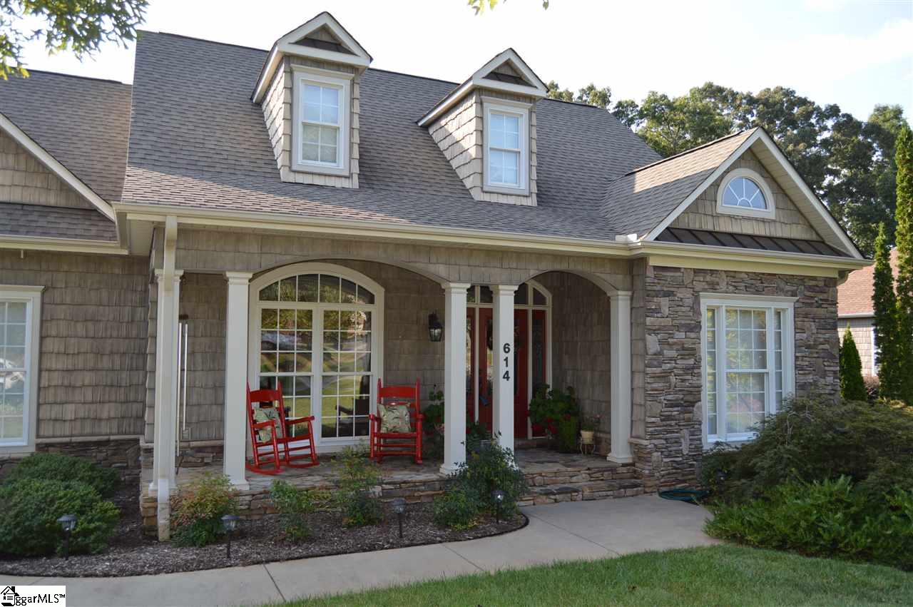 614 Claystone Drive Inman, SC 29349 - Photo 2 of 35 Gallery Image 2