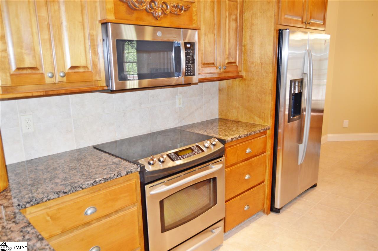 614 Claystone Drive Inman, SC 29349 - Photo 12 of 35 Gallery Image 12