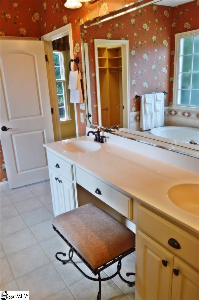 614 Claystone Drive Inman, SC 29349 - Photo 26 of 35 Gallery Image 26
