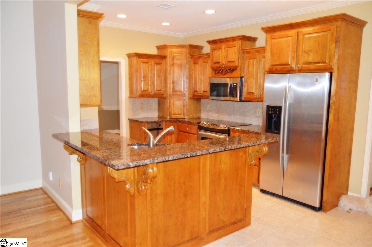 614 Claystone Drive Inman, SC 29349 - Photo 10 of 35 Gallery Image 10