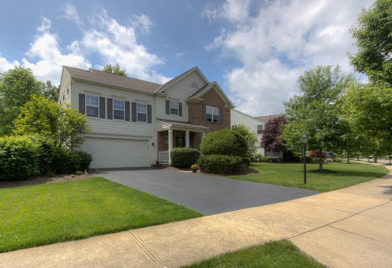 205 Halverston Road Powell, OH 43065 - Photo 1 of 17 Gallery Image 1