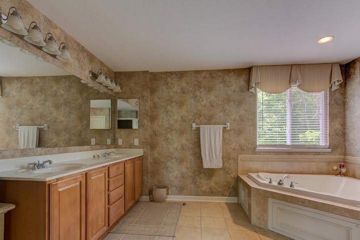 205 Halverston Road Powell, OH 43065 - Photo 12 of 17 Gallery Image 12