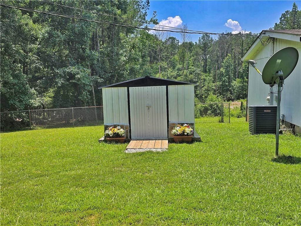 2001 Rocky Creek Road Mansfield, GA 30055 - Photo 10 of 60