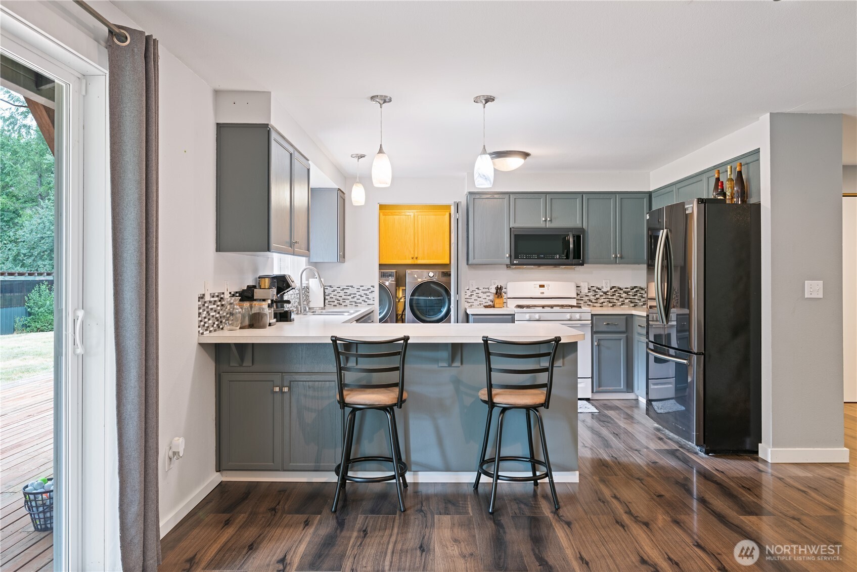 265 Easy Street Road Silverlake, WA 98645 - Photo 11 of 38 Gallery Image 11