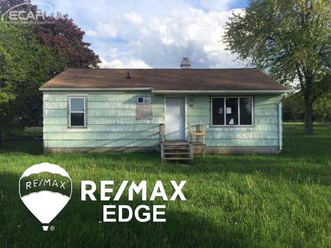 1010 East Vienna Road Clio, MI 48420 - Photo 3 of 13 20431772-2.JPG