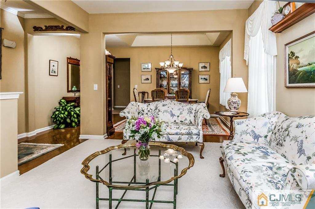 8 Stryker Road Somerset, NJ 08873 - Photo 2 of 25 Gallery Image 2