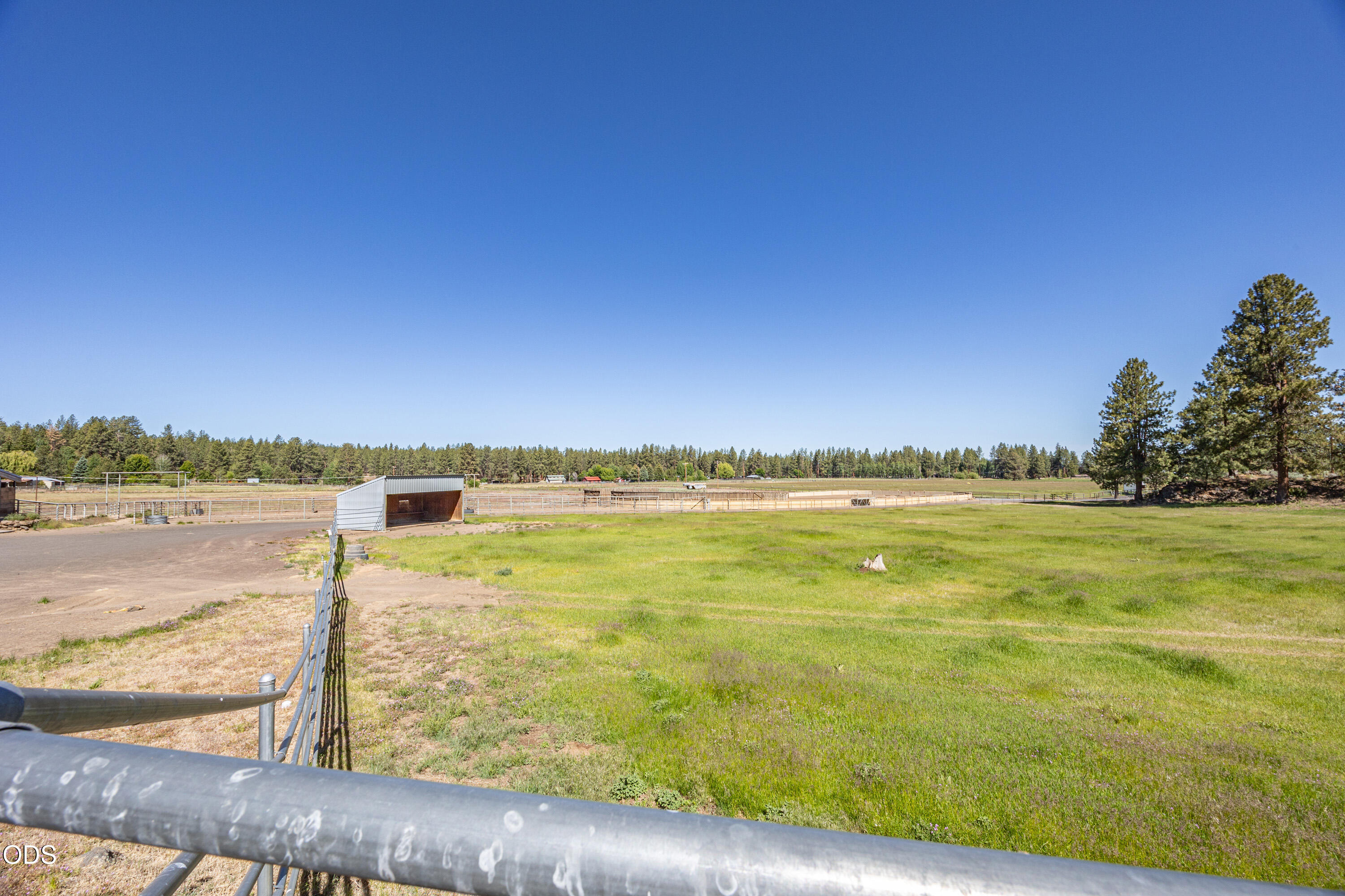 60266 Tekampe Road Bend, OR 97702 - Photo 49 of 56