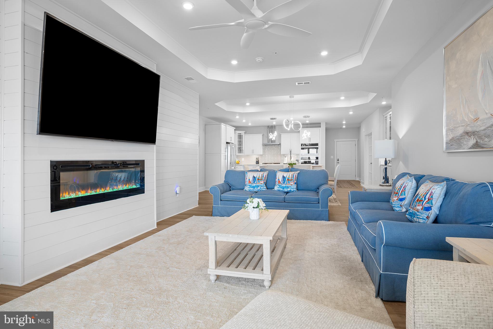 111 Marshgrass Way, Unit 43 Chester, MD 21619 - Photo 21 of 63 Living Room