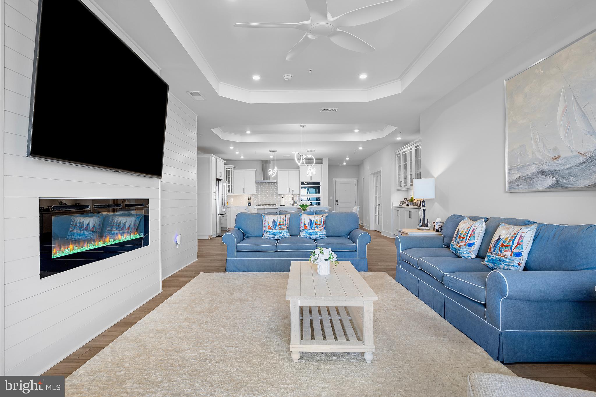 111 Marshgrass Way, Unit 43 Chester, MD 21619 - Photo 23 of 63 Living Room