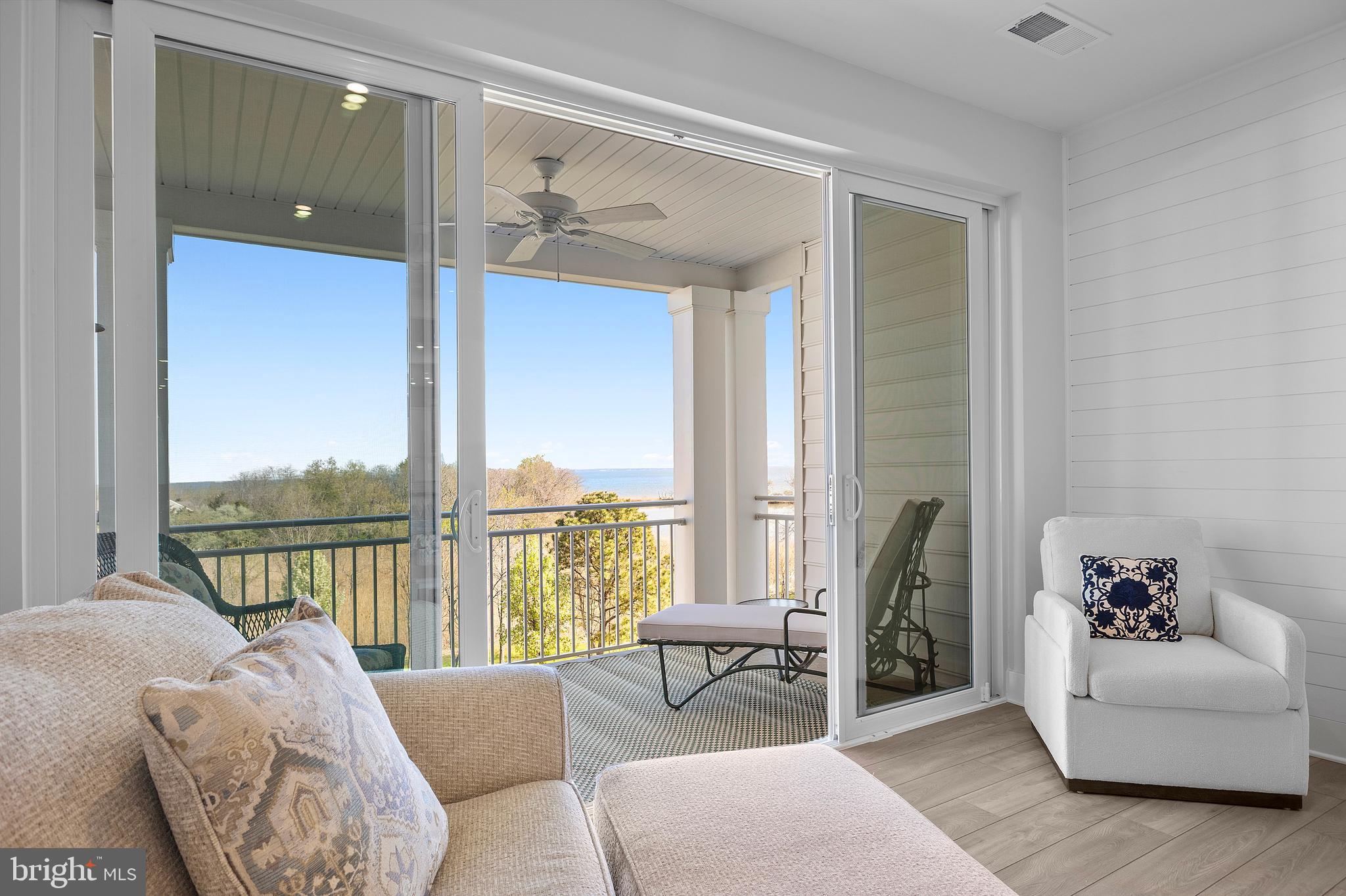 111 Marshgrass Way, Unit 43 Chester, MD 21619 - Photo 25 of 63 Living Room