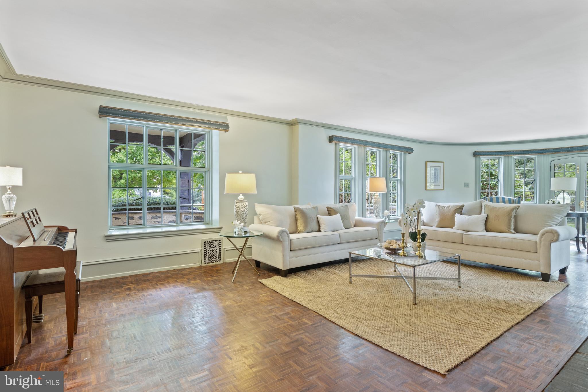 348 Louella Avenue Wayne, PA 19087 - Photo 11 of 48