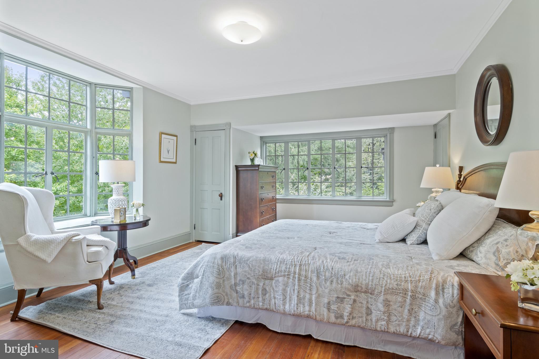 348 Louella Avenue Wayne, PA 19087 - Photo 27 of 48 Master bedroom