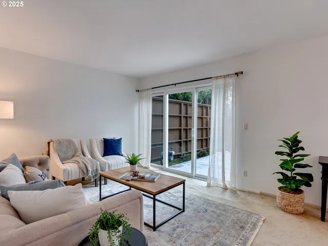 $235,000 | 17822 Northwest Lakeway Court, Beaverton, OR 97006