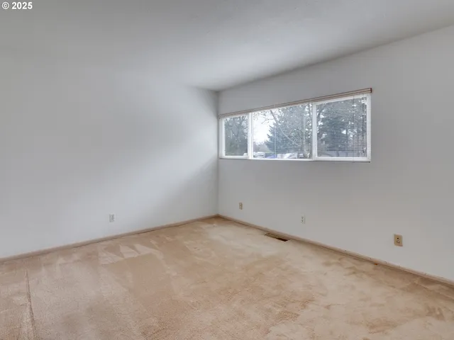 $235,000 | 17822 Northwest Lakeway Court, Beaverton, OR 97006