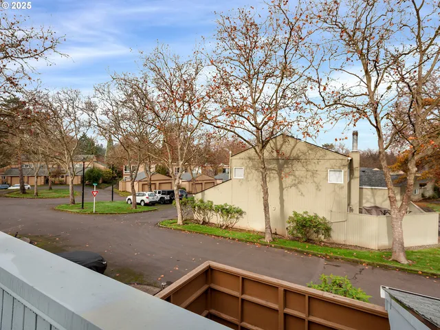 $235,000 | 17822 Northwest Lakeway Court, Beaverton, OR 97006