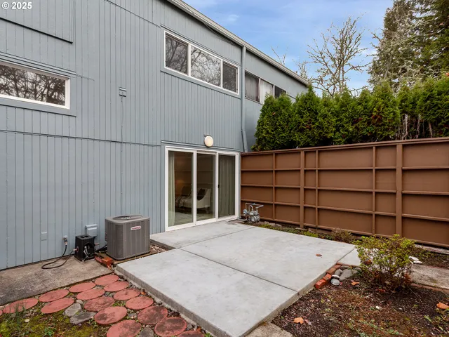 $235,000 | 17822 Northwest Lakeway Court, Beaverton, OR 97006