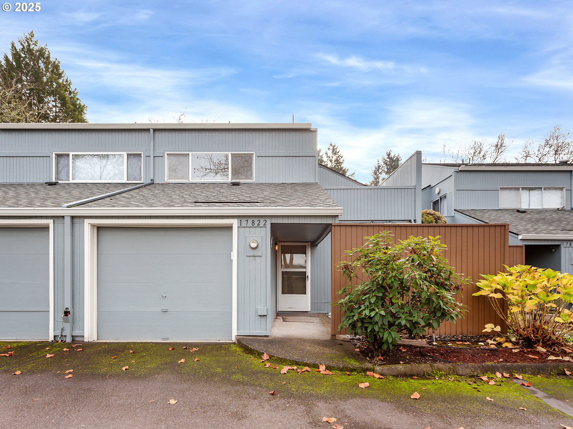 17822 Northwest Lakeway Court Beaverton, OR 97006 - Photo 8 of 45 front view of a house with a street