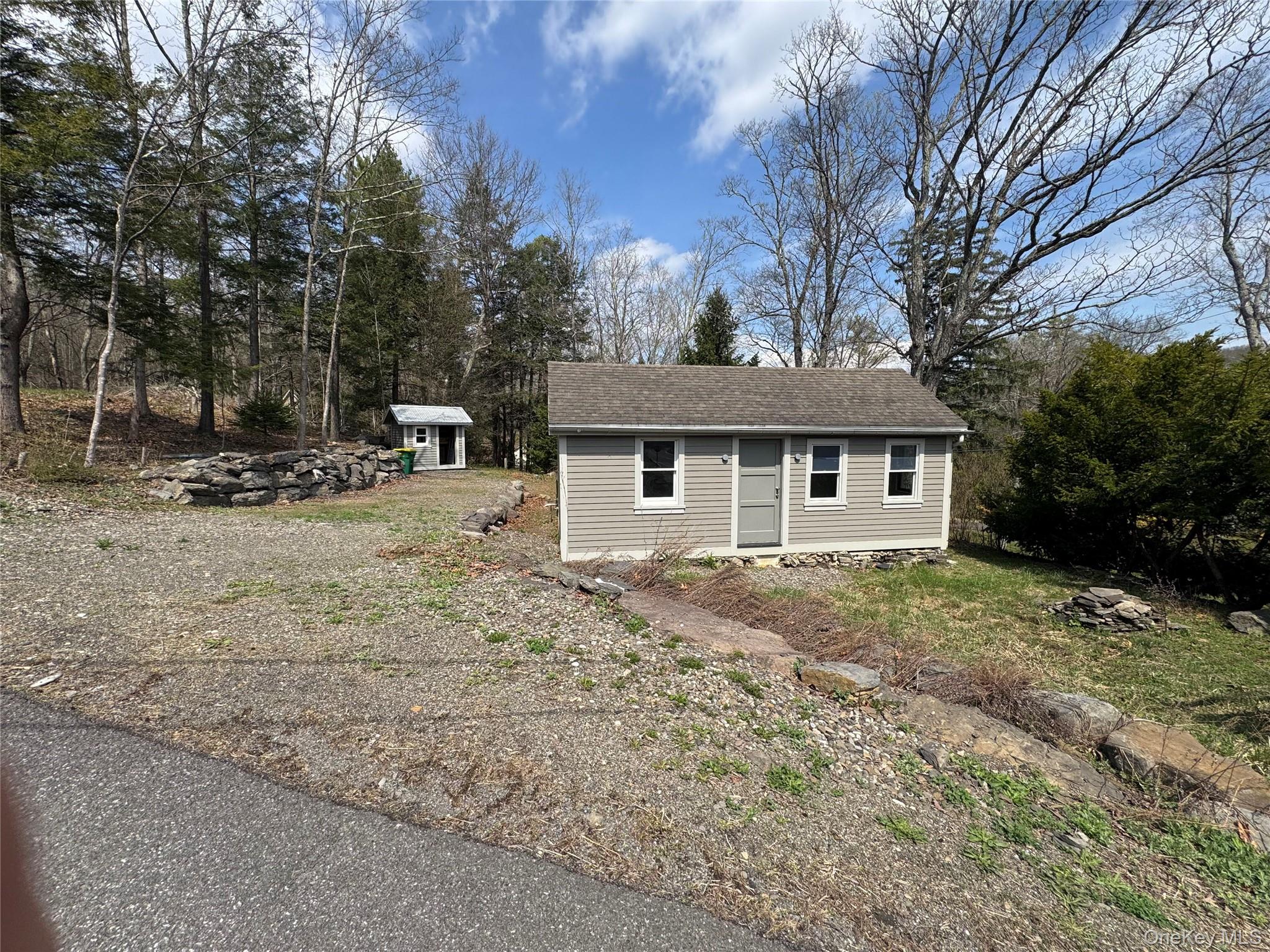 1810 Sawkill Park Road Kingston, NY 12401 - Photo 2 of 19