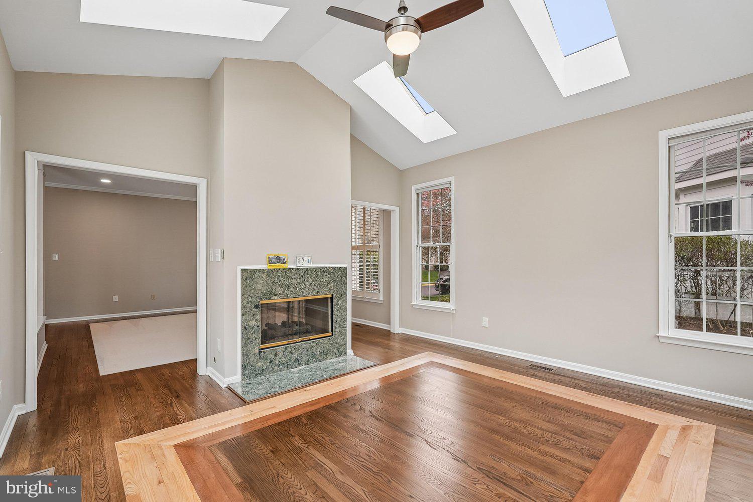 11400 Night Star Way Reston, VA 20194 - Photo 37 of 99 Family Room